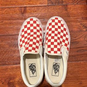 checkerboard vans